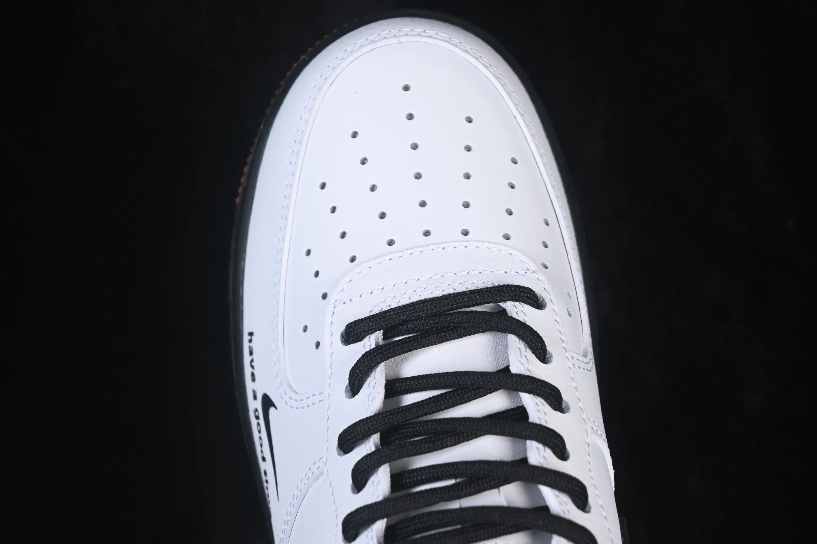 All categories Nk Air Force 1 Air Force series Nk Air Force 1 Low Air Force low-top Nike Air Force 1'07 Low Two-dimensional theme Classic black and white contrast Air Force 1 low-top casual sneakers ZH0316-161